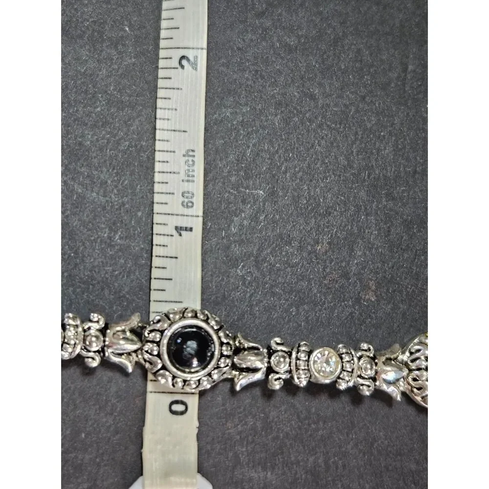 Silver tone chunky bracelet with black 7.25